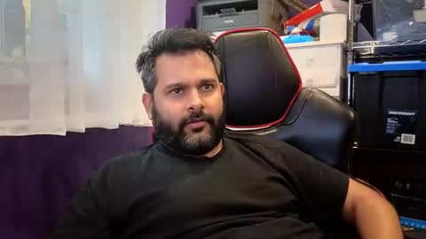 sakhtlaundaz online show from October 31, 2025, 9:16 pm