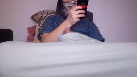 naughtygermansteven online show from February 1, 2025, 11:58 pm