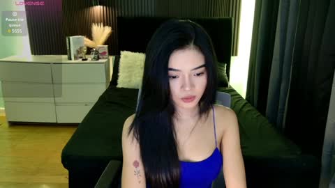 Snapshot of naughtygirl18x chatting on December 2, 2024, 10:28 am Mitch online show from December 2, 2024, 10:28 am