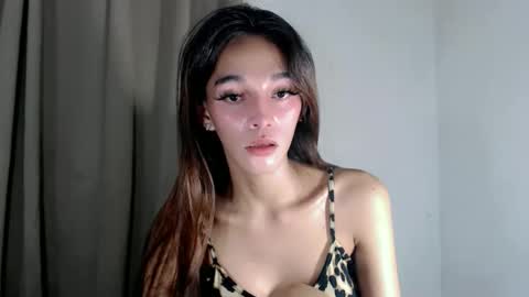 Snapshot of naughtygirlintown chatting on May 4, 2026, 12:34 pm Mariella online show from May 4, 2026, 12:34 pm