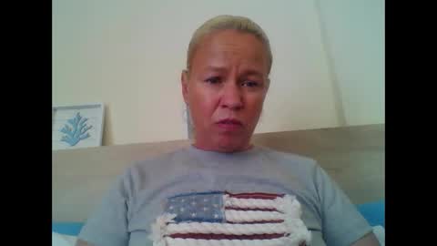 naughtyjennyblondeuk online show from April 25, 2026, 2:14 pm