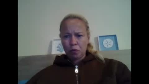 naughtyjennyblondeuk online show from May 12, 2026, 4:04 pm