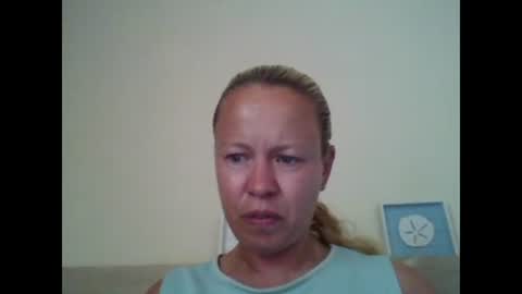naughtyjennyblondeuk online show from May 23, 2026, 6:34 pm