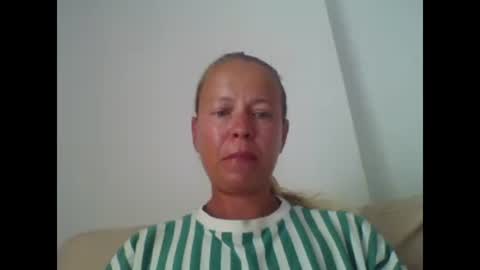 naughtyjennyblondeuk online show from June 10, 2026, 3:55 pm