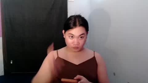 Snapshot of naughtyluna_xxx chatting on July 12, 2026, 9:22 am Pretty Luna online show from July 12, 2026, 9:22 am