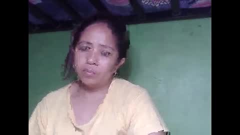 naughtymom26 online show from April 6, 2026, 1:25 am