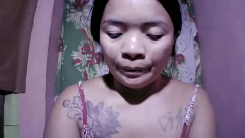 naughtymom_33 online show from May 14, 2026, 7:26 am