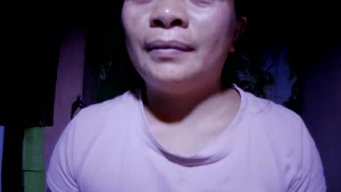 naughtymom_33 online show from June 5, 2026, 9:20 pm