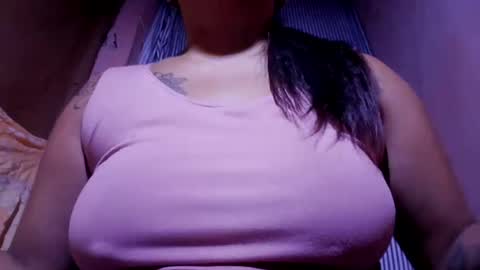 naughtymom_33 online show from July 27, 2026, 6:53 am