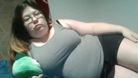 Snapshot of naughtynatalie1988x chatting on May 17, 2026, 2:09 am Natalie online show from May 17, 2026, 2:09 am
