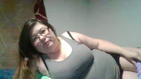 Snapshot of naughtynatalie1988x chatting on June 1, 2026, 2:57 am Natalie online show from June 1, 2026, 2:57 am