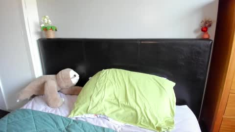 Snapshot of naughtynerdygirl chatting on May 26, 2026, 10:22 am Gigi Chu online show from May 26, 2026, 10:22 am