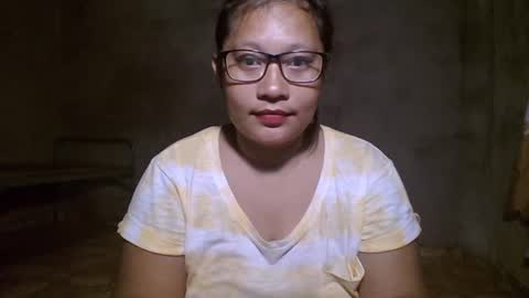 Snapshot of naughtypinay08 chatting on July 31, 2026, 12:04 pm juls online show from July 31, 2026, 12:04 pm