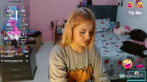 Snapshot of naughtyplayass chatting on December 21, 2024, 6:30 am naughtyplayass online show from December 21, 2024, 6:30 am