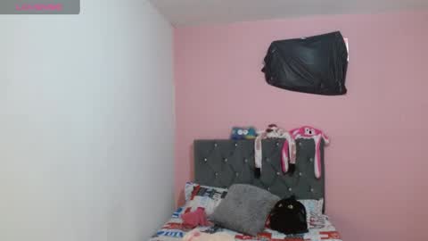 Snapshot of naughtyplayass chatting on February 4, 2025, 9:41 pm naughtyplayass online show from February 4, 2025, 9:41 pm