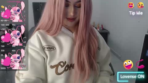 Snapshot of naughtyplayass chatting on September 17, 2025, 6:42 pm naughtyplayass online show from September 17, 2025, 6:42 pm