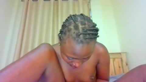 naughtyqueen12 online show from September 14, 2025, 1:49 am