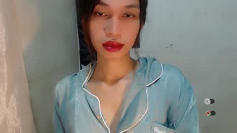 Snapshot of naughtysunshinepinay chatting on November 26, 2025, 5:03 pm Celine online show from November 26, 2025, 5:03 pm