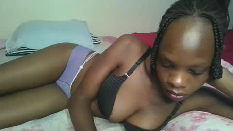 Snapshot of naughtysweetpie chatting on April 18, 2026, 11:03 am naughty online show from April 18, 2026, 11:03 am