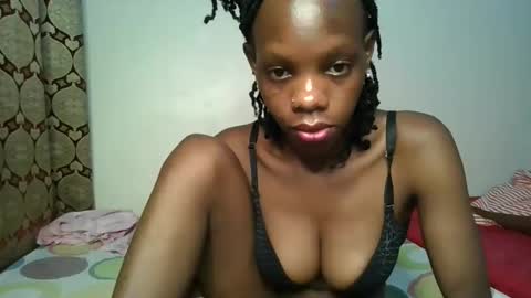 Snapshot of naughtysweetpie chatting on May 25, 2026, 7:36 am naughty online show from May 25, 2026, 7:36 am