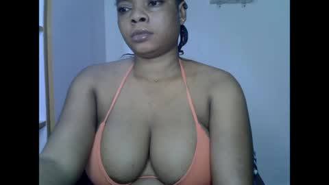 naughtyxcuntx online show from June 17, 2026, 6:27 am