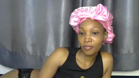 naughtyy4u online show from May 13, 2026, 8:38 pm