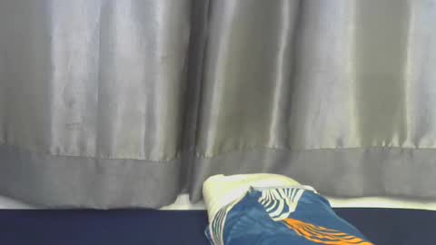 naughtyy4u online show from May 21, 2026, 7:37 am