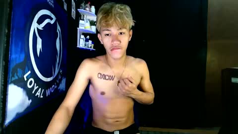 Snapshot of naugthyboyloy chatting on November 20, 2025, 2:50 pm Loy online show from November 20, 2025, 2:50 pm