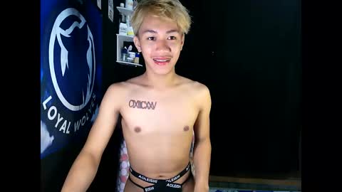 Snapshot of naugthyboyloy chatting on November 27, 2025, 2:30 pm Loy online show from November 27, 2025, 2:30 pm