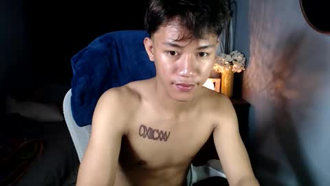 Snapshot of naugthyboyloy chatting on January 11, 2026, 7:19 pm Loy online show from January 11, 2026, 7:19 pm