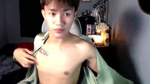 Snapshot of naugthyboyloy chatting on February 1, 2026, 5:44 pm Loy online show from February 1, 2026, 5:44 pm