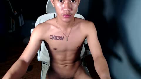 Snapshot of naugthyboyloy chatting on April 14, 2026, 9:32 pm Loy online show from April 14, 2026, 9:32 pm