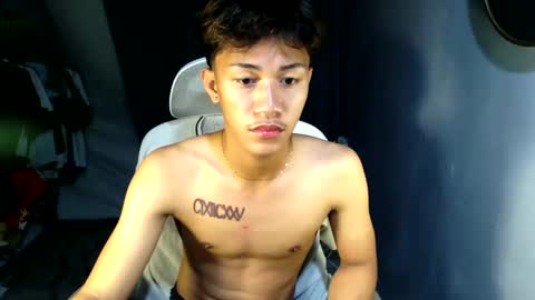 Snapshot of naugthyboyloy chatting on May 3, 2026, 4:24 pm Loy online show from May 3, 2026, 4:24 pm