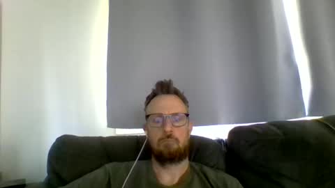 nawtydom1977 online show from June 8, 2026, 4:07 pm