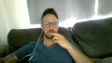 nawtydom1977 online show from June 30, 2026, 3:24 pm