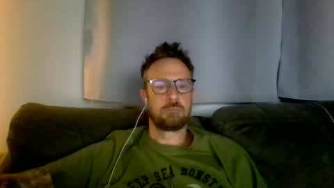 nawtydom1977 online show from July 1, 2026, 4:58 am