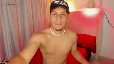 Snapshot of naxttan chatting on June 17, 2026, 7:55 am Natan online show from June 17, 2026, 7:55 am