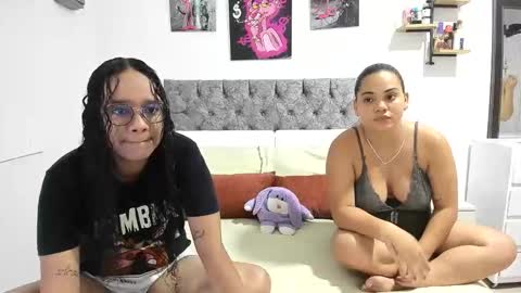 Snapshot of nay_and_aleja chatting on May 20, 2026, 2:51 am nay_and_aleja online show from May 20, 2026, 2:51 am