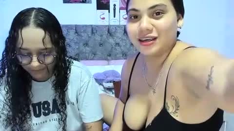 nay_and_aleja online show from June 30, 2026, 11:17 pm
