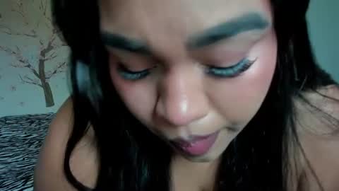 nayara_hinny online show from July 11, 2026, 3:04 pm