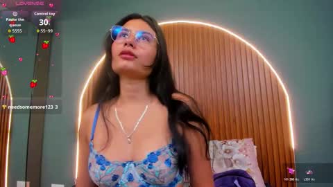 Naye  online show from November 1, 2025, 3:52 am