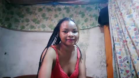 Nayla online show from July 25, 2026, 6:44 am