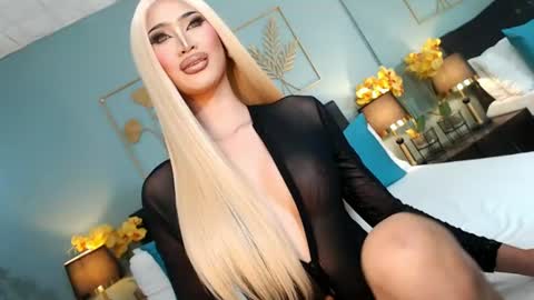 F R A N Z I A online show from July 7, 2026, 6:01 pm