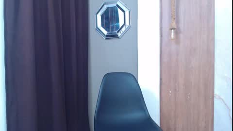 Snapshot of nazper_ chatting on April 21, 2026, 7:50 pm Nazper online show from April 21, 2026, 7:50 pm