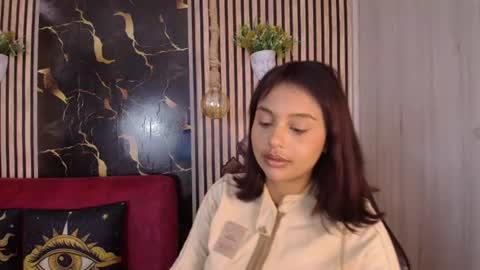 Esmeralda online show from July 24, 2026, 3:32 pm