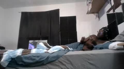 necolejordan08 online show from November 14, 2025, 2:32 am