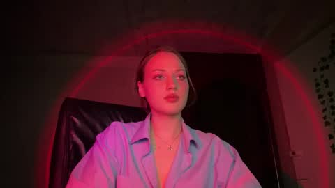 Snapshot of nectarria chatting on March 20, 2026, 6:24 pm nectarria online show from March 20, 2026, 6:24 pm