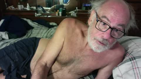 nedddludd online show from September 11, 2025, 2:11 am