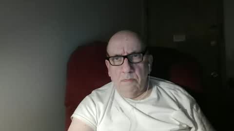 Snapshot of needlesslove chatting on February 21, 2026, 1:39 am Tom online show from February 21, 2026, 1:39 am