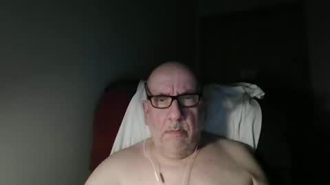 Snapshot of needlesslove chatting on March 10, 2026, 2:16 am Tom online show from March 10, 2026, 2:16 am